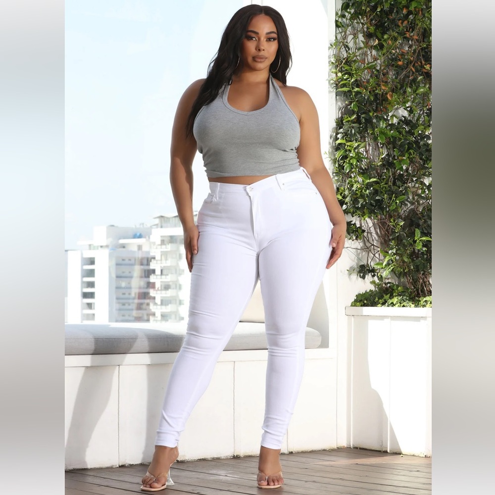 Fashion Nova Santorini Super Stretch Skinny Jeans- White (size 14)